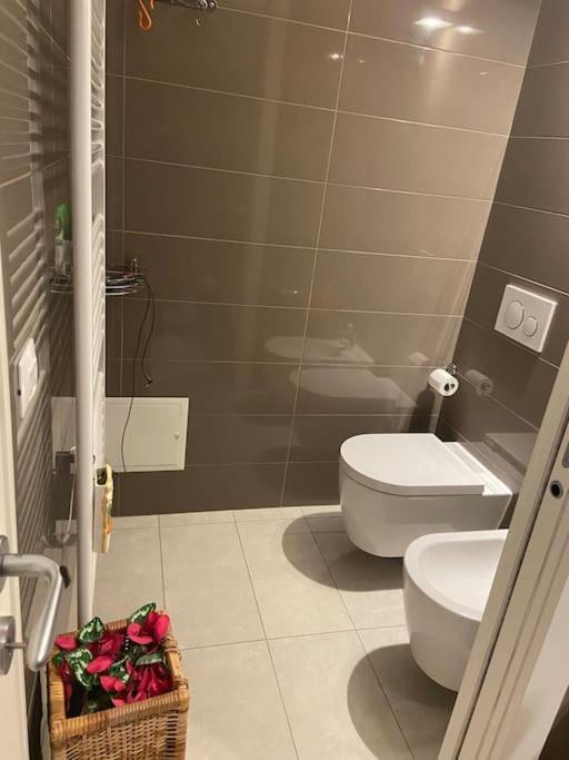 Appartement Bilocale - Smart Working à Milan Extérieur photo